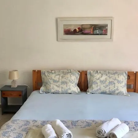 Barbara's One Bedroom Argostoli (Kefalonia)